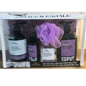 Studio selections inhale&exhale bath gift set w/essential oils- lavendar scent